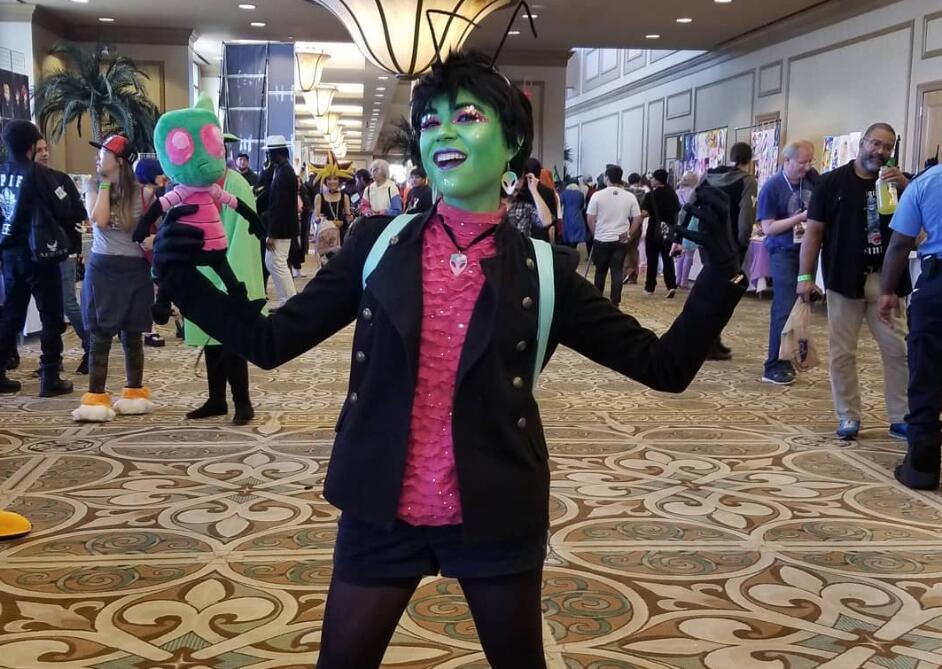 钟山县实验小学参加“贺州消防粉丝嘉年华”活动‘体育平台’(图1) 高清直播